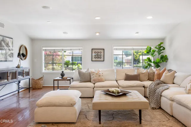 $1,575,000 | 1574 East Glenoaks Boulevard, Glendale, CA 91206