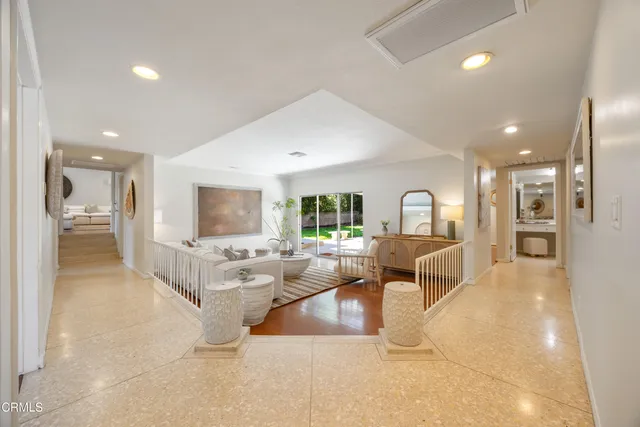 $1,575,000 | 1574 East Glenoaks Boulevard, Glendale, CA 91206