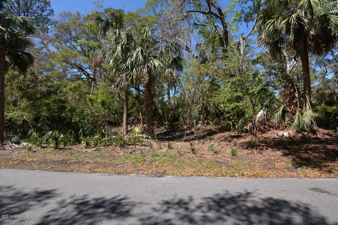 18 Fiddlers Trce Road Fripp Island, SC 29920 - Photo 2 of 10 1