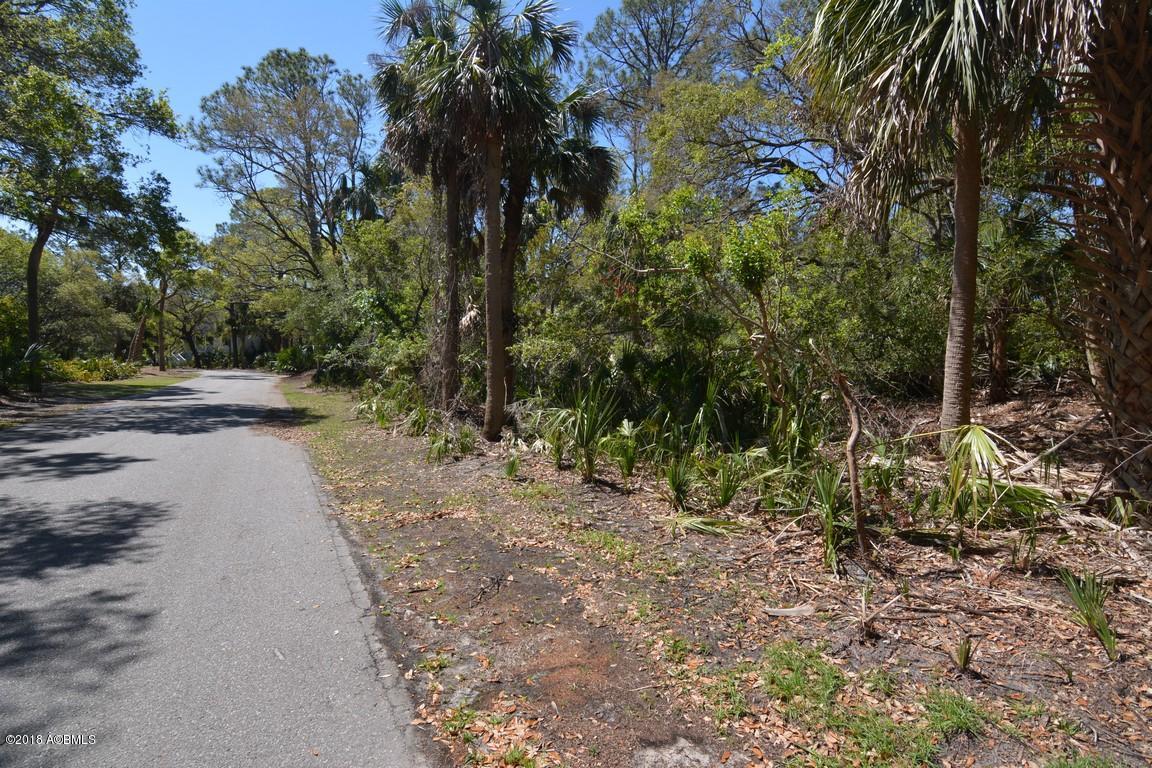 18 Fiddlers Trce Road Fripp Island, SC 29920 - Photo 4 of 10 3