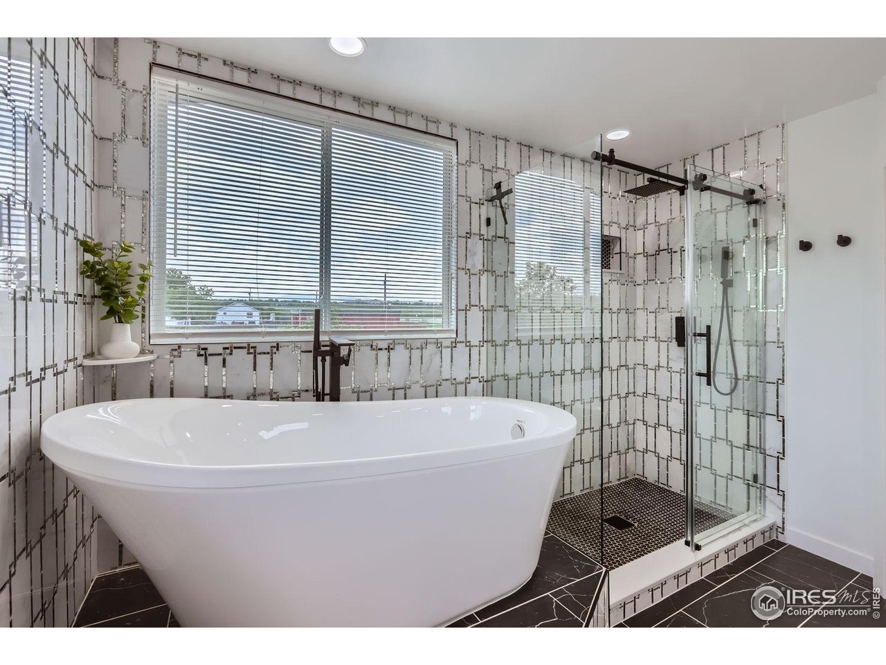 128 Carpenter Road Fort Collins, CO 80525 - Photo 17 of 44 5 piece bath