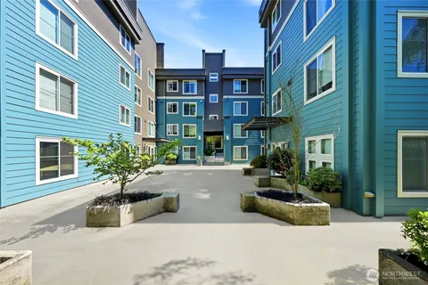 $210,000 | 300 10th Avenue, Unit A110, Seattle, WA 98122
