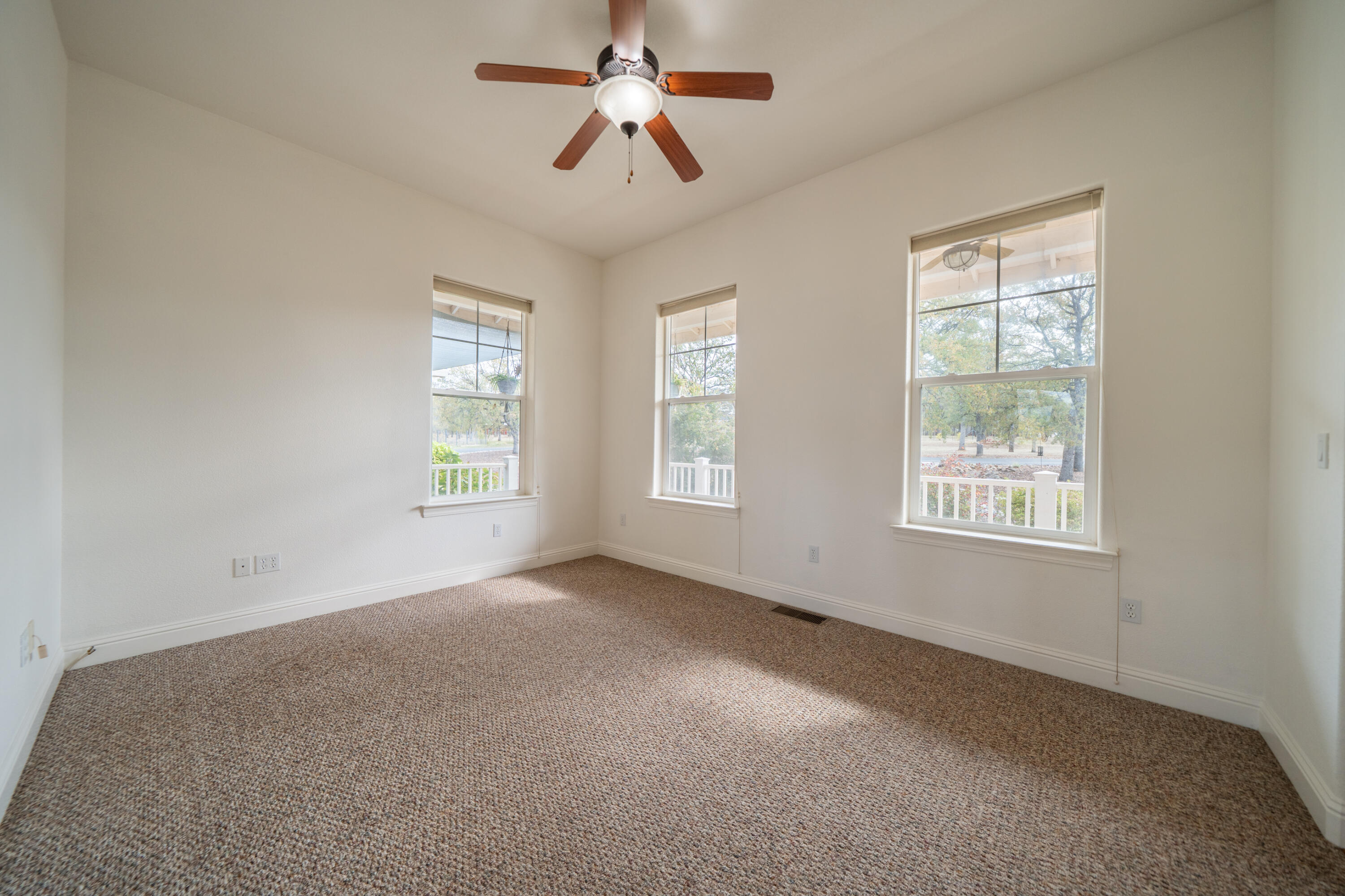 8180 Whispering Oaks Road Redding, CA 96002 - Photo 45 of 100 BEDROOM #4