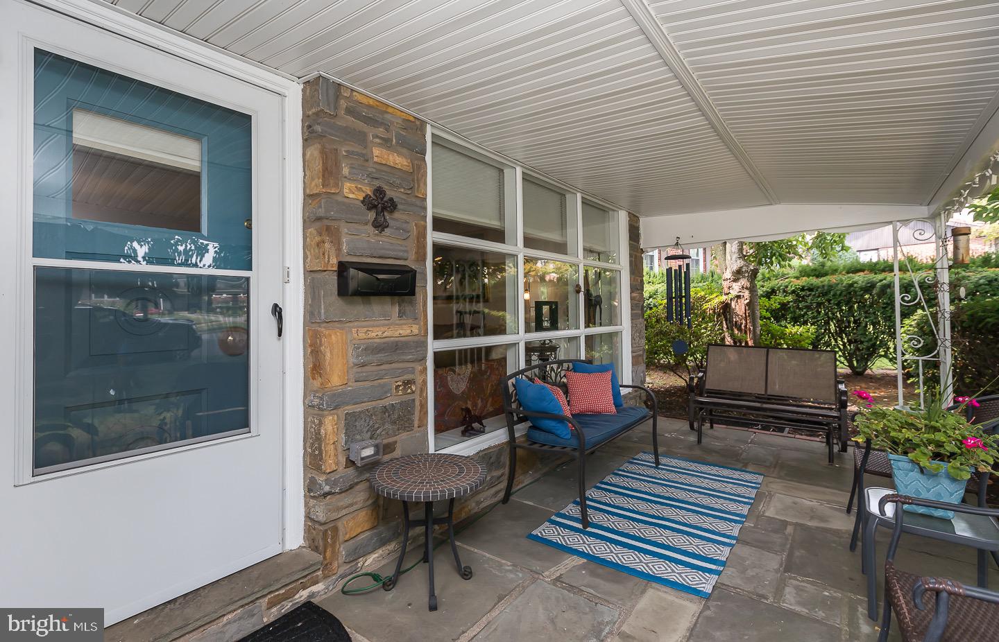 2328 Poplar Road Havertown, PA 19083 - Photo 5 of 41