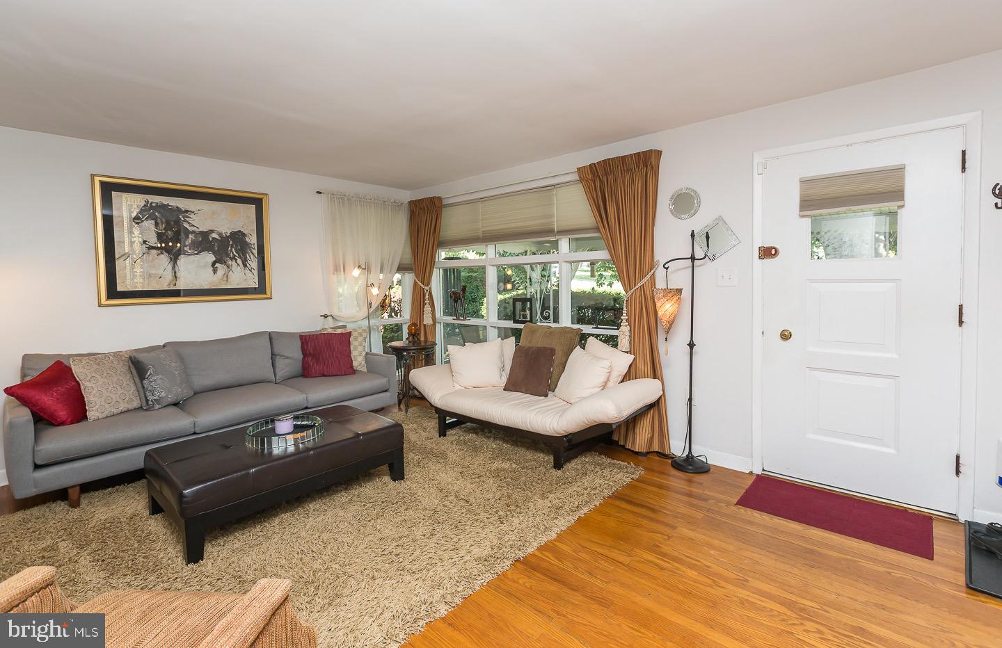 2328 Poplar Road Havertown, PA 19083 - Photo 10 of 41