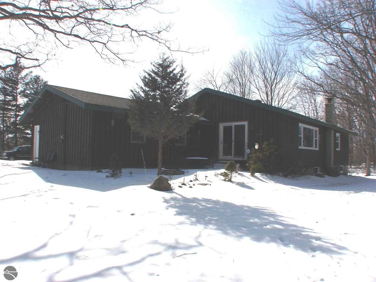4168 North Union Road Alma, MI 48801 - Photo 12 of 52 1795612-11.JPG