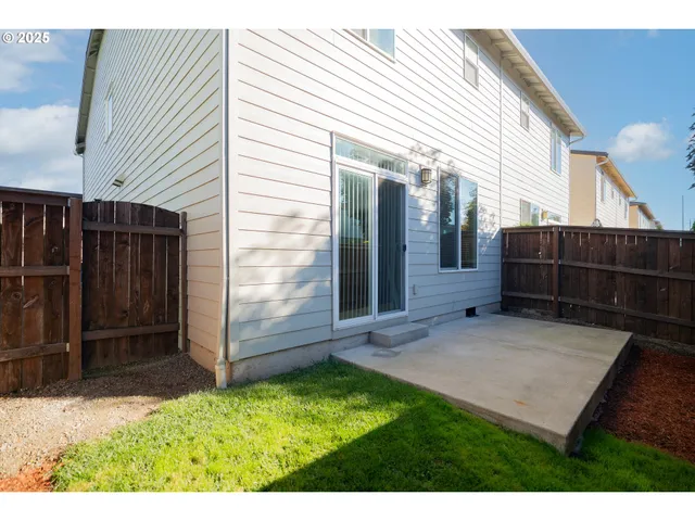 $399,999 | 11530 Northeast 125th Avenue, Vancouver, WA 98682