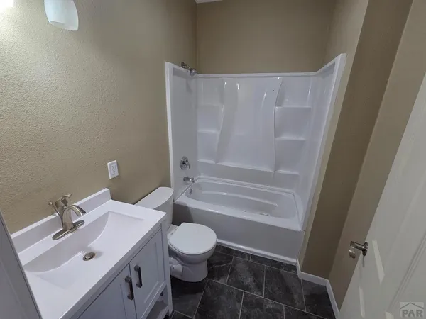 $215,000 | 710 South 3rd Street, Lamar, CO 81052