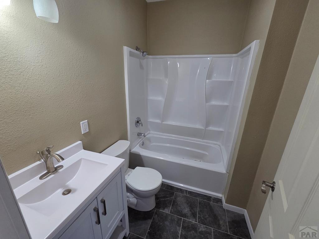 710 South 3rd Street Lamar, CO 81052 - Photo 13 of 23