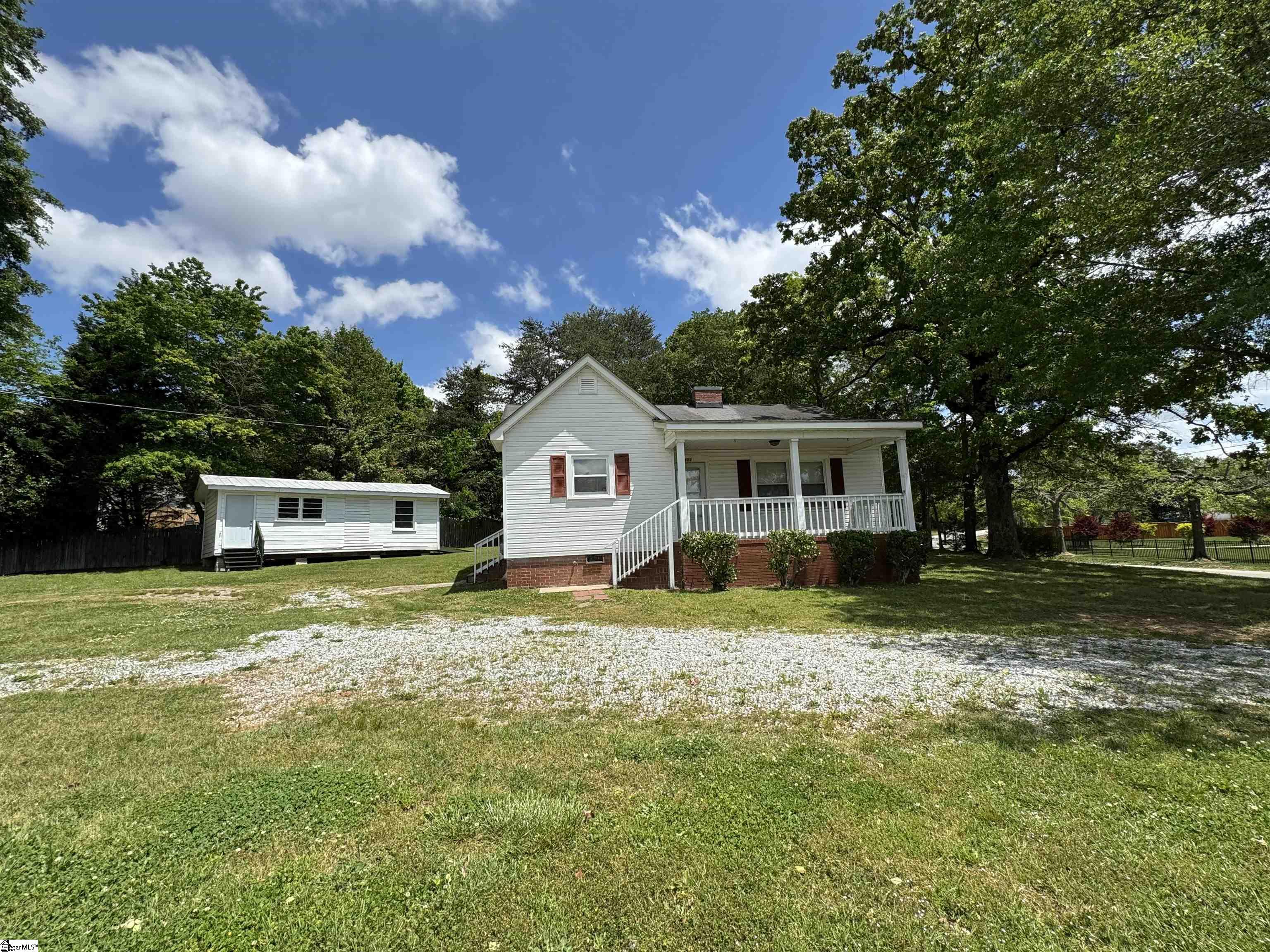 453 Scuffletown Road Simpsonville, SC 29681 - Photo 1 of 13