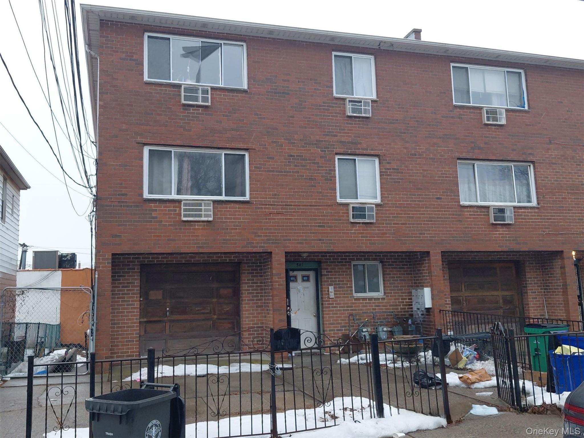 541 Edison Avenue Bronx, NY 10465 - Photo 2 of 4