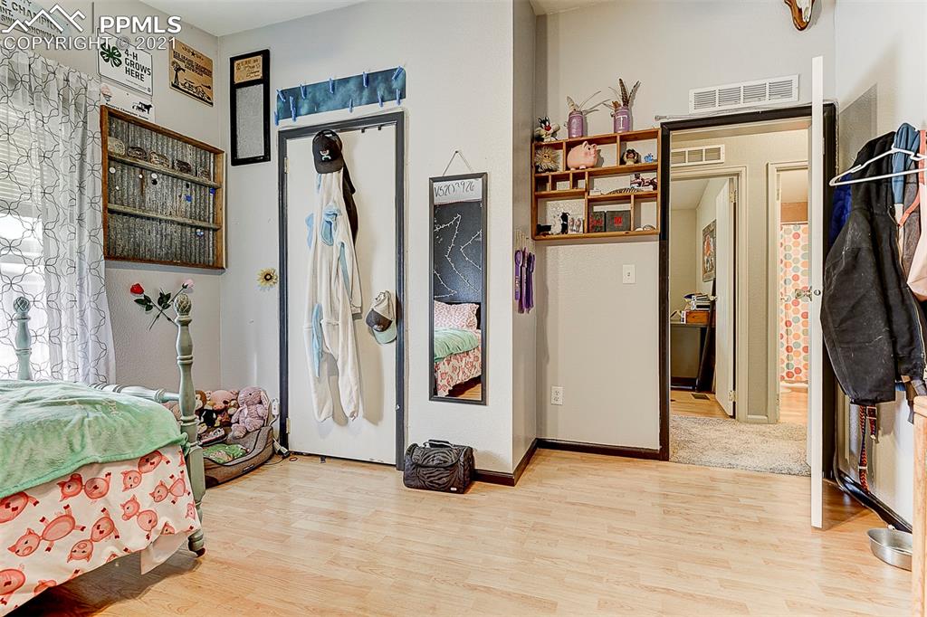 5255 Yoder Road Yoder, CO 80864 - Photo 14 of 45