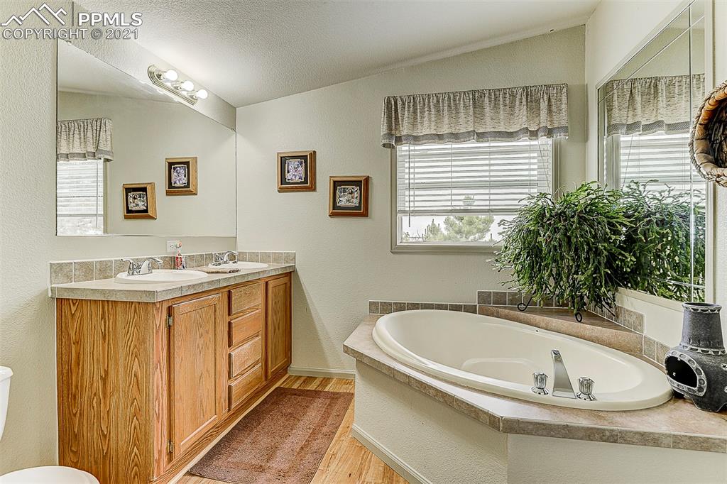 5255 Yoder Road Yoder, CO 80864 - Photo 20 of 45