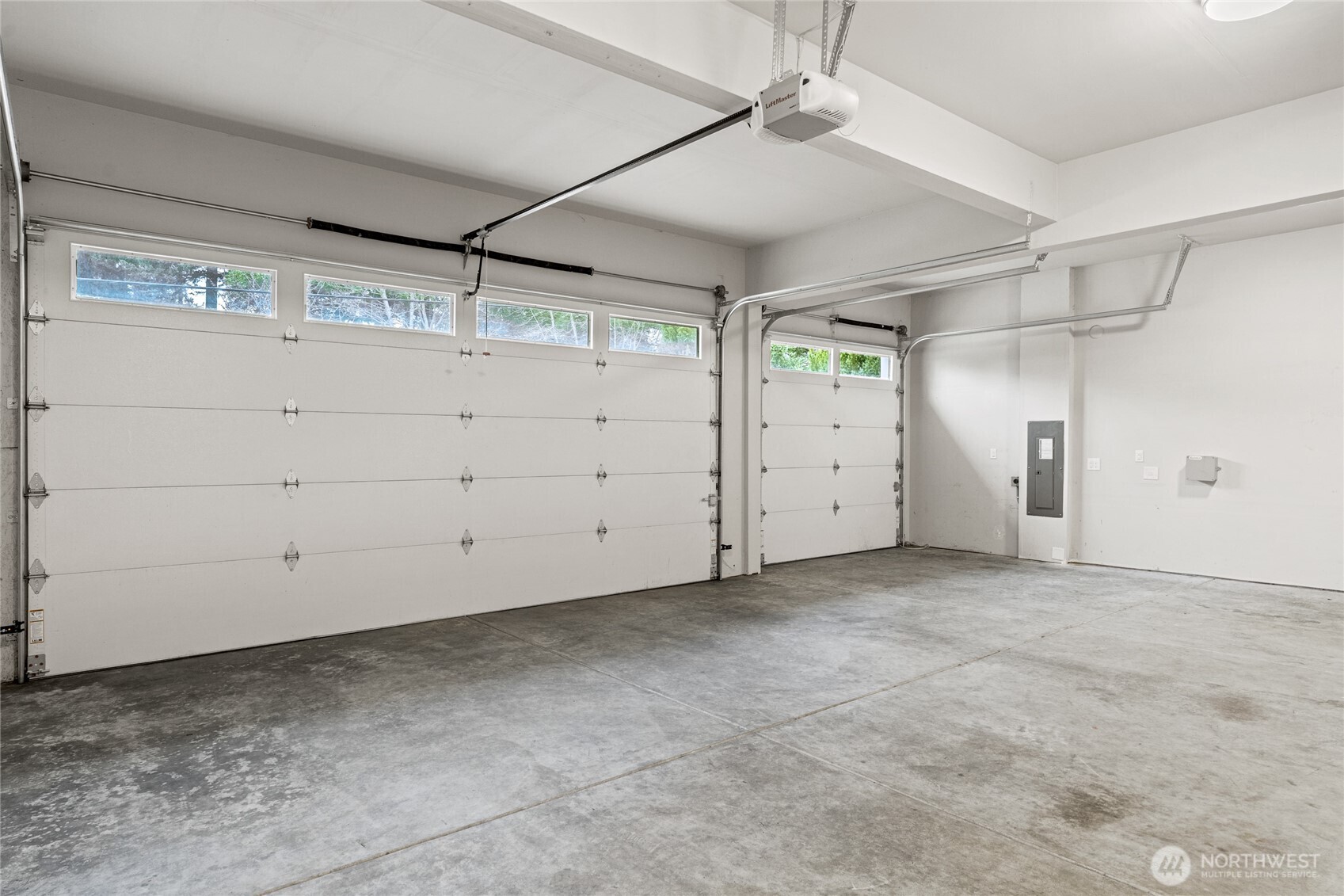 3303 Northeast 7th Street Renton, WA 98056 - Photo 19 of 25