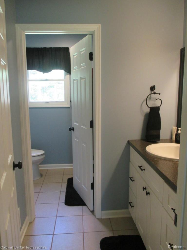 3395 Farnsworth Road Lapeer, MI 48446 - Photo 24 of 63 Farnsworth 3395 008.jpg
