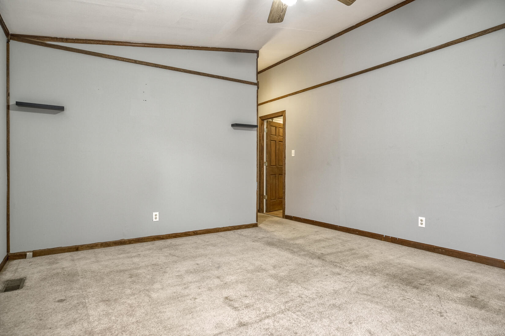 9713 North 490 East Demotte, IN 46310 - Photo 12 of 24 1650x1100
