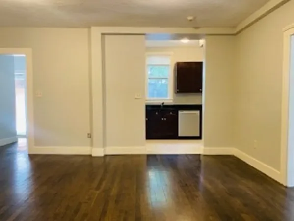 $3,000 | 27 Curve Street, Unit 1, Dedham, MA 02026