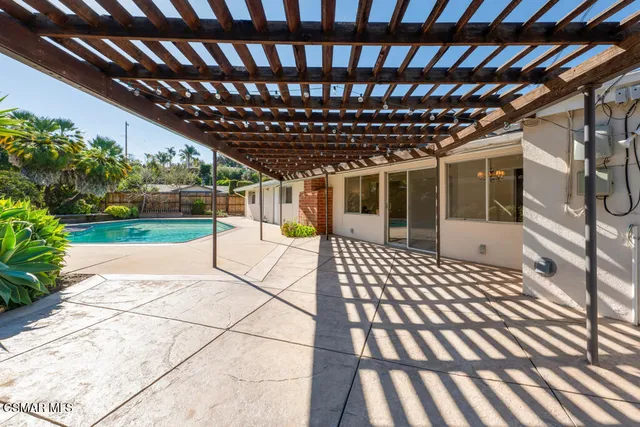 $1,025,000 | 1016 Saxon Place, Thousand Oaks, CA 91360