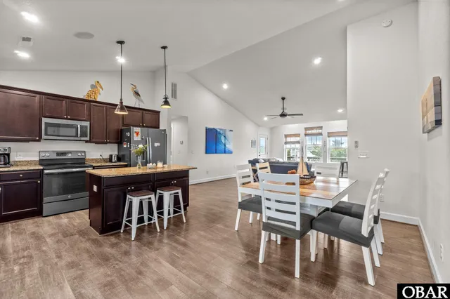 $675,000 | 42089 Cedar Circle, Avon, NC 27915