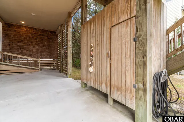 $675,000 | 42089 Cedar Circle, Avon, NC 27915