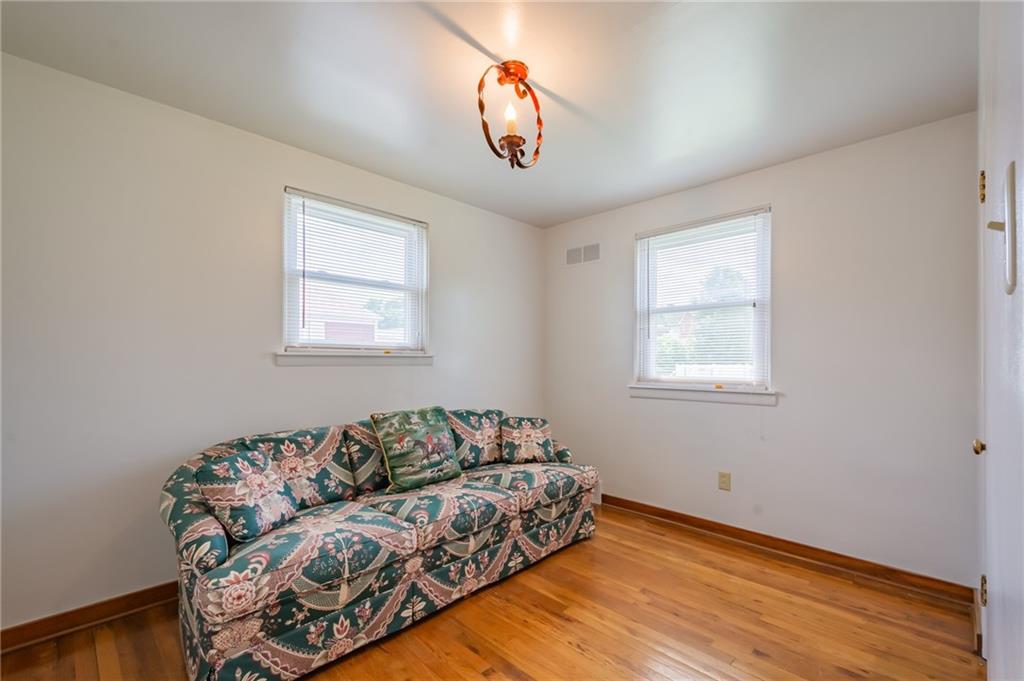 3104 Valley Ridge Road McKeesport, PA 15133 - Photo 13 of 19 Gallery Image 13
