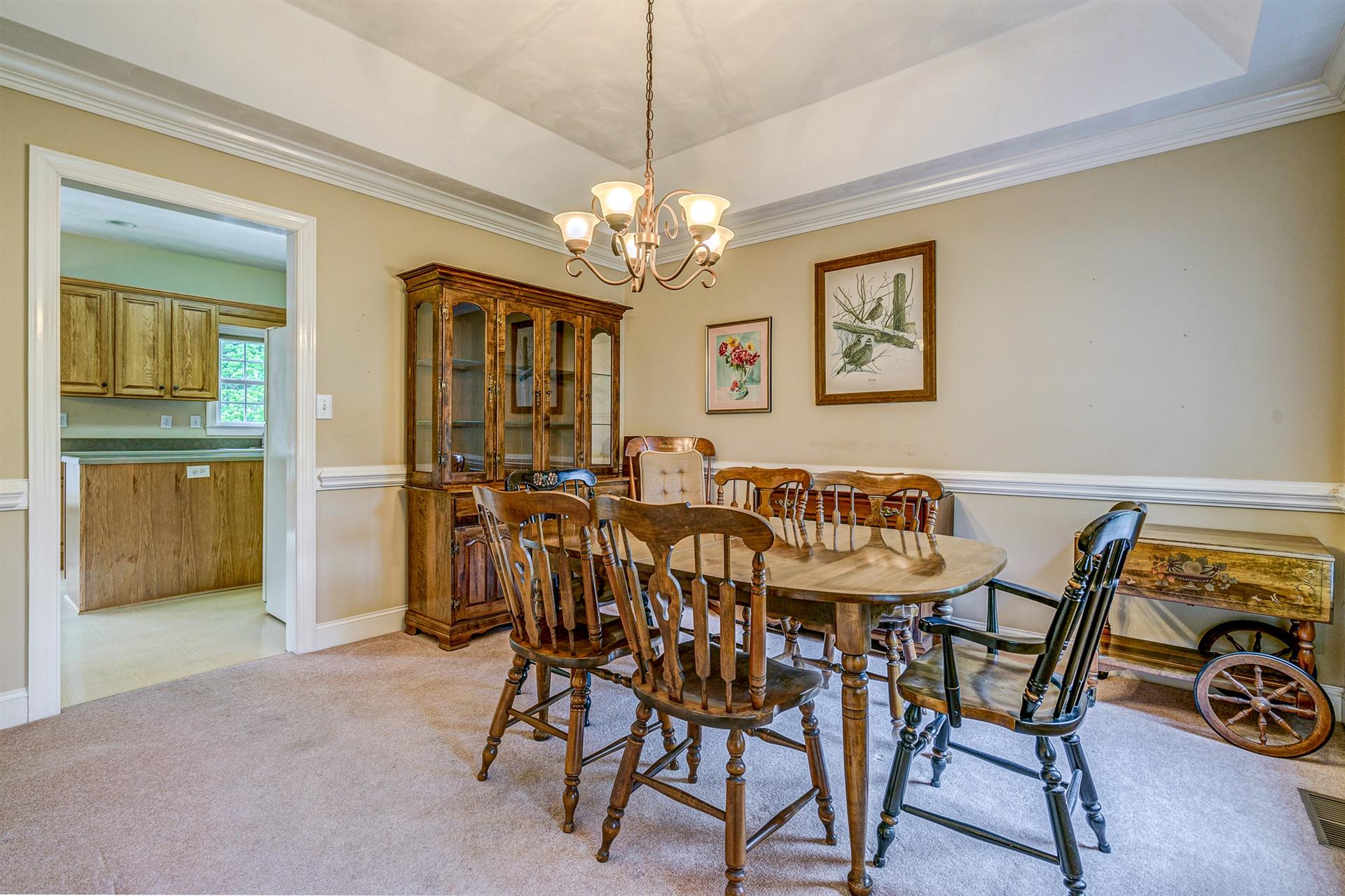 1412 Fieldgate Road Salem, VA 24153 - Photo 8 of 43 08-1412 Fieldgate 008