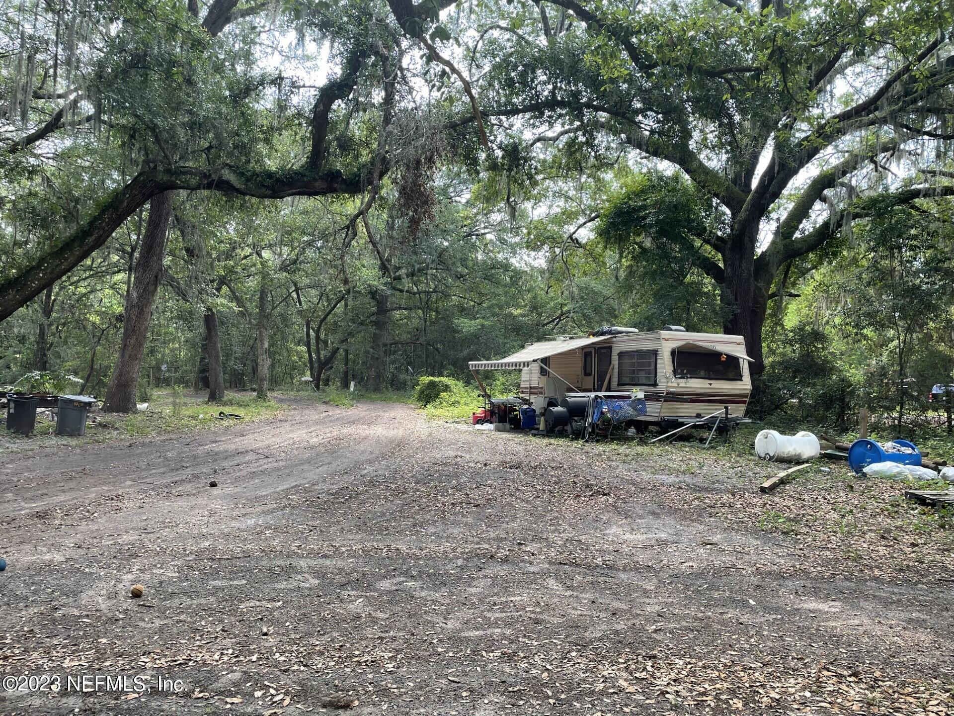 158 Homestead Road Palatka, FL 32177 - Photo 4 of 5 IMG_3008