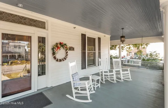 $1,100 | 121 East 2nd Street, Unit 101, Washington, NC 27889