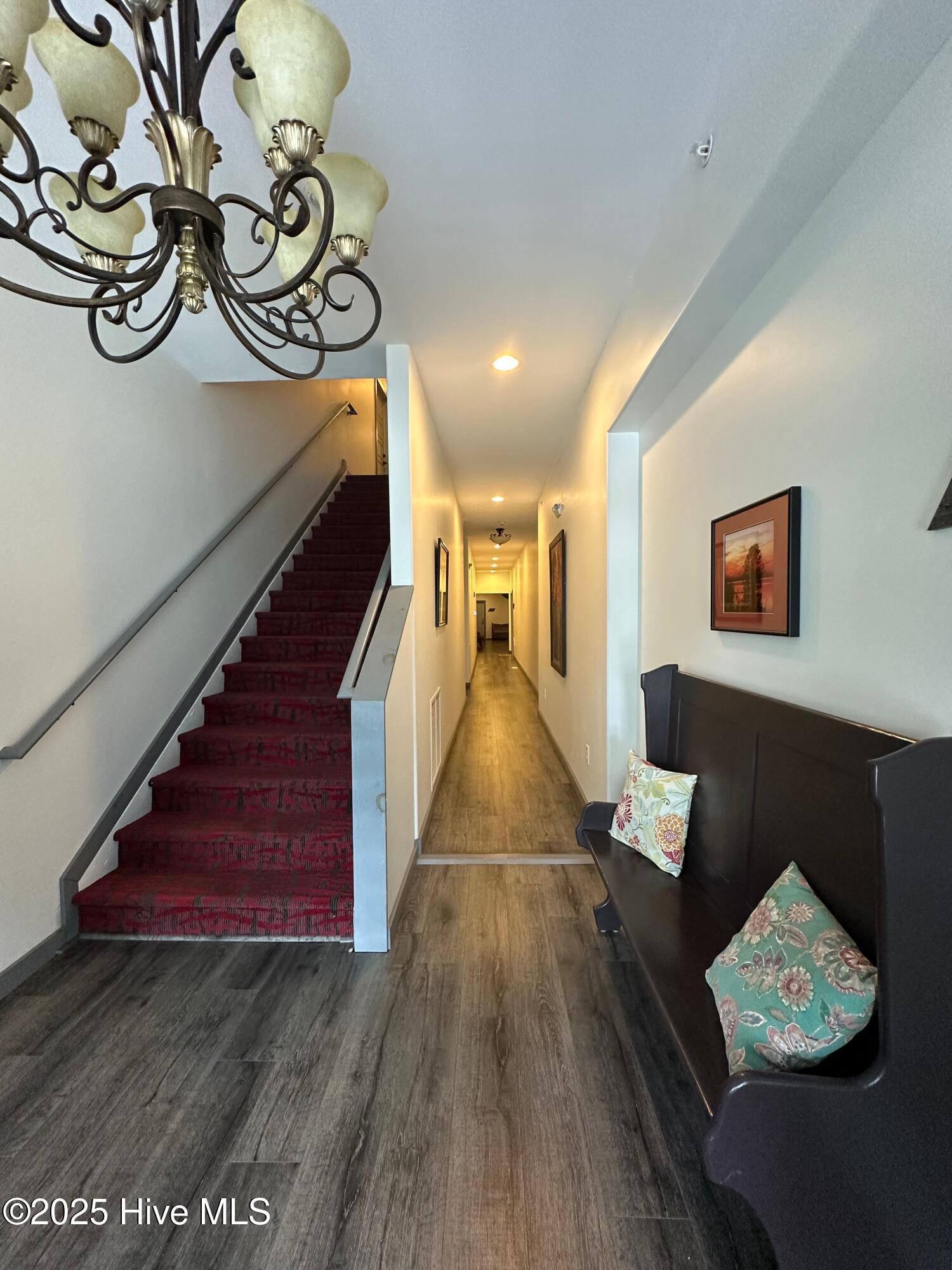 121 East 2nd Street, Unit 101 Washington, NC 27889 - Photo 5 of 15 Commone area