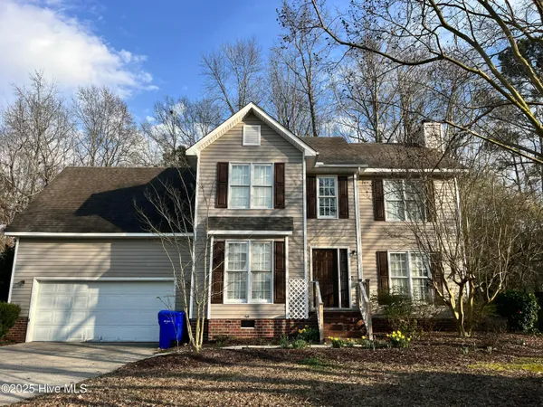 $2,300 | 2107 Sir Raleigh Court, Greenville, NC 27858