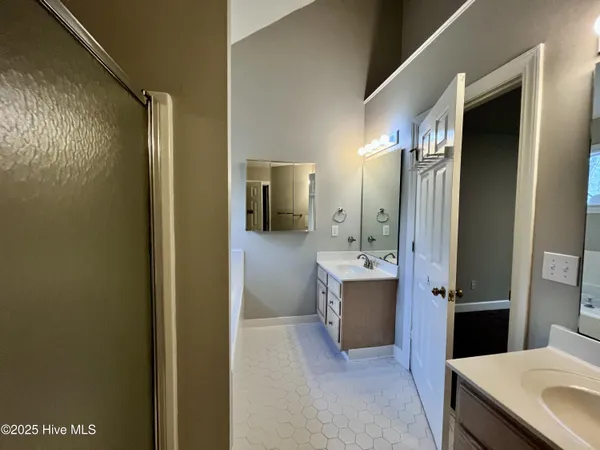 $2,300 | 2107 Sir Raleigh Court, Greenville, NC 27858