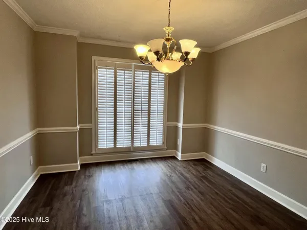 $2,300 | 2107 Sir Raleigh Court, Greenville, NC 27858