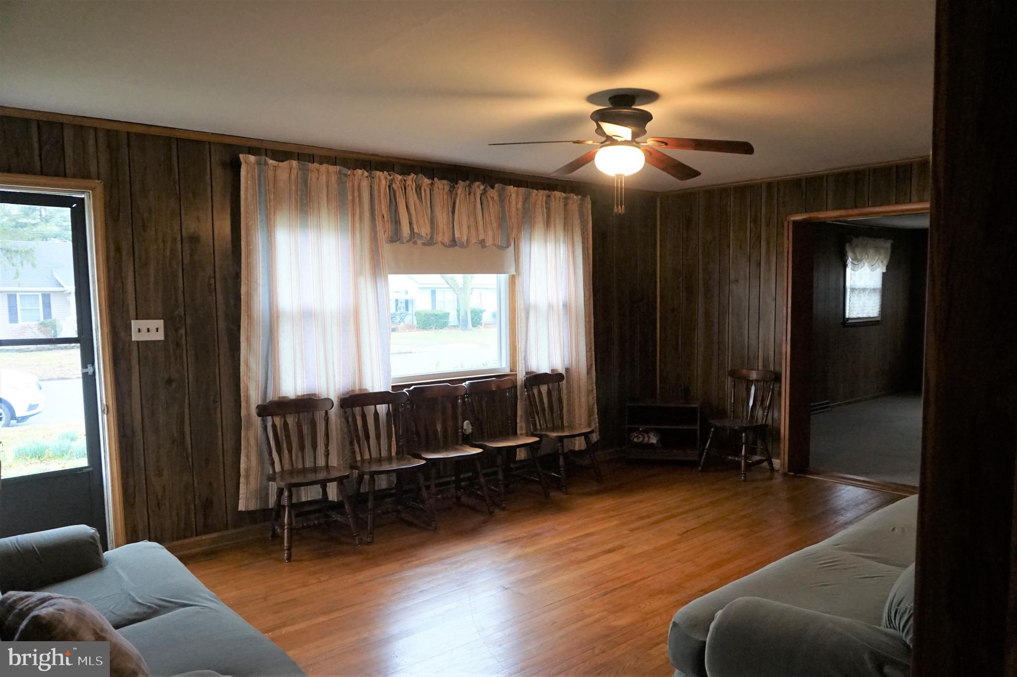 403 Oak Road Seaford, DE 19973 - Photo 4 of 20 Gallery Image 4