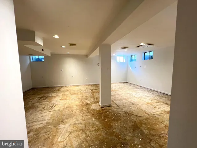 $515,000 | 2124 Aventurine Way, Silver Spring, MD 20904