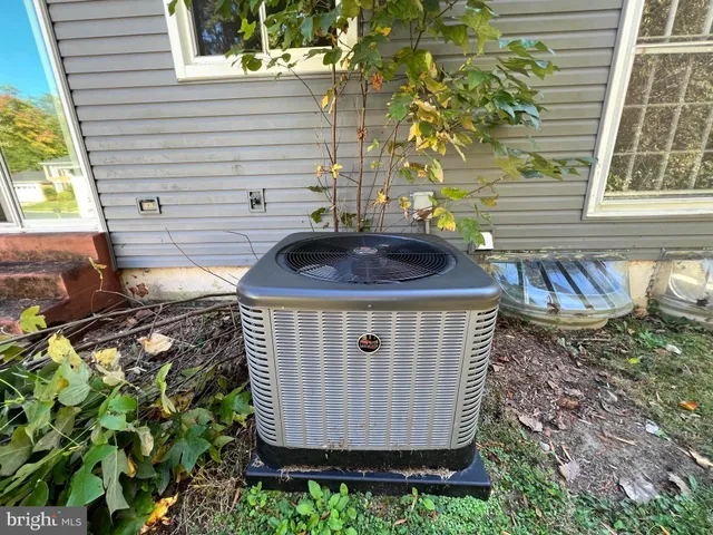 $515,000 | 2124 Aventurine Way, Silver Spring, MD 20904