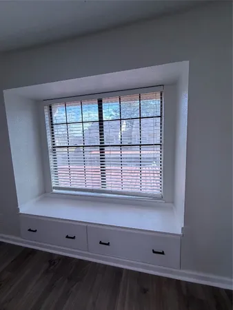 $149,000 | 14911 Wunderlich Drive, Unit 1012, Houston, TX 77069