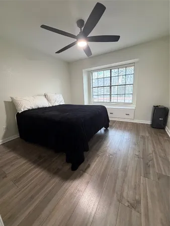 $149,000 | 14911 Wunderlich Drive, Unit 1012, Houston, TX 77069