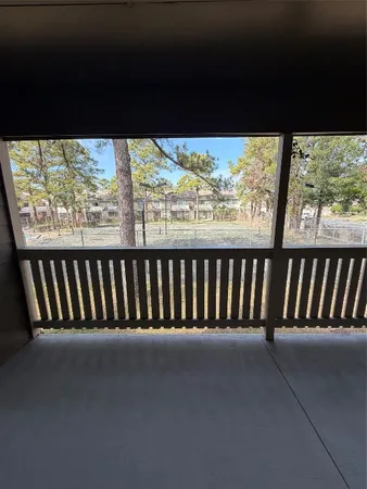 $149,000 | 14911 Wunderlich Drive, Unit 1012, Houston, TX 77069