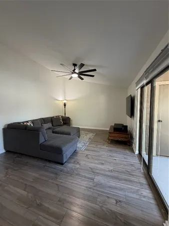 $149,000 | 14911 Wunderlich Drive, Unit 1012, Houston, TX 77069