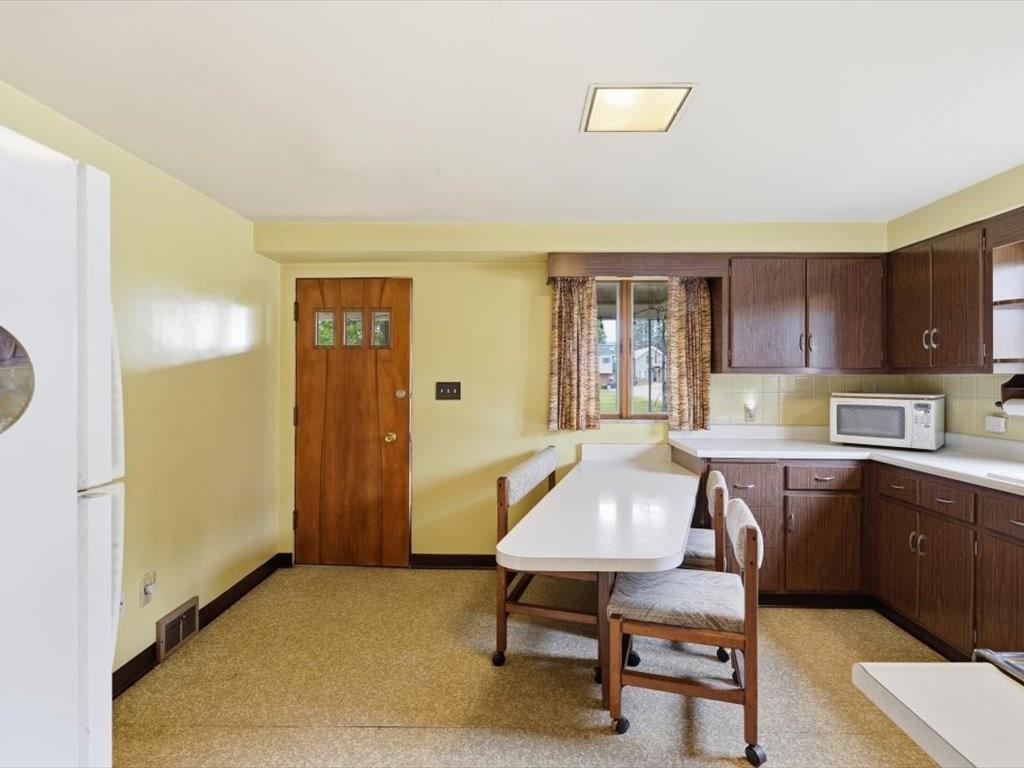 600 Mary Street Monongahela, PA 15063 - Photo 6 of 50 Kitchen