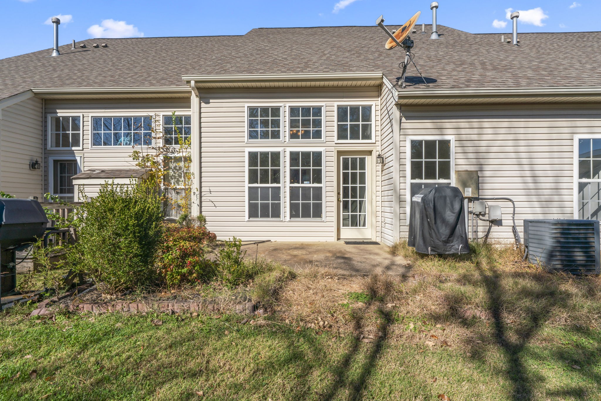 3401 Anderson Road, Unit 80 Antioch, TN 37013 - Photo 35 of 39 a house view with a backyard space