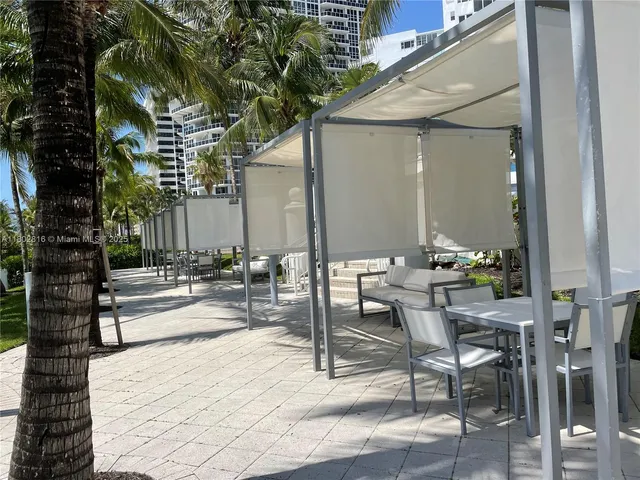 a view of outdoor space yard and patio