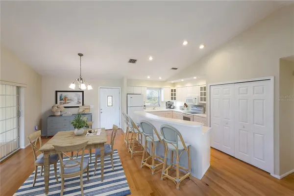 $1,999,500 | 1516 Fox Creek Drive, Sarasota, FL 34240