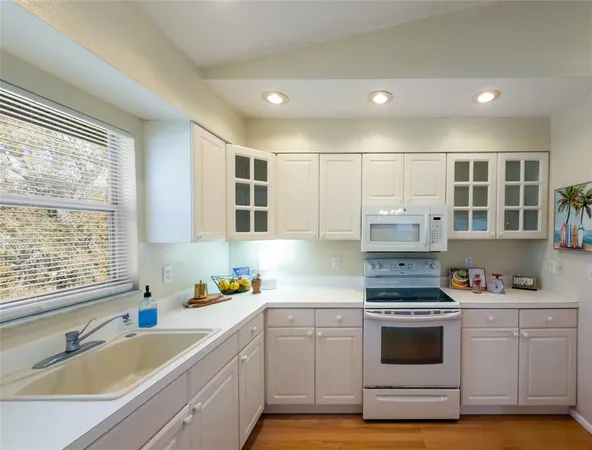 $1,999,500 | 1516 Fox Creek Drive, Sarasota, FL 34240