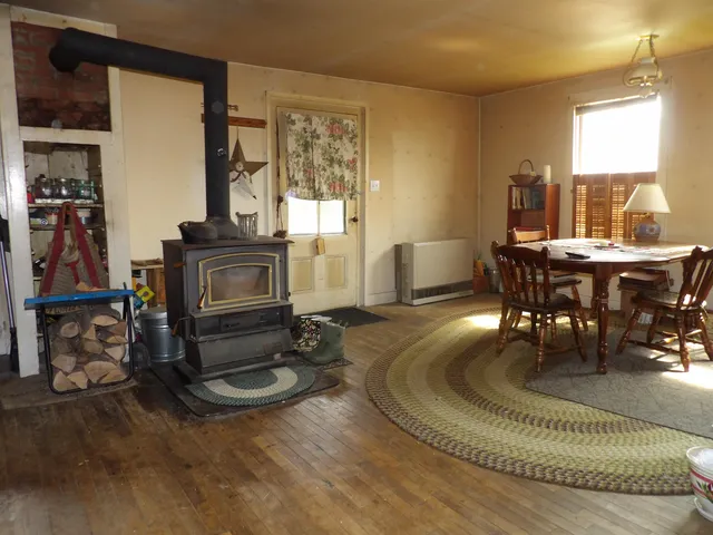 $260,000 | 801 Vermont Rte 100, Duxbury, VT 05660