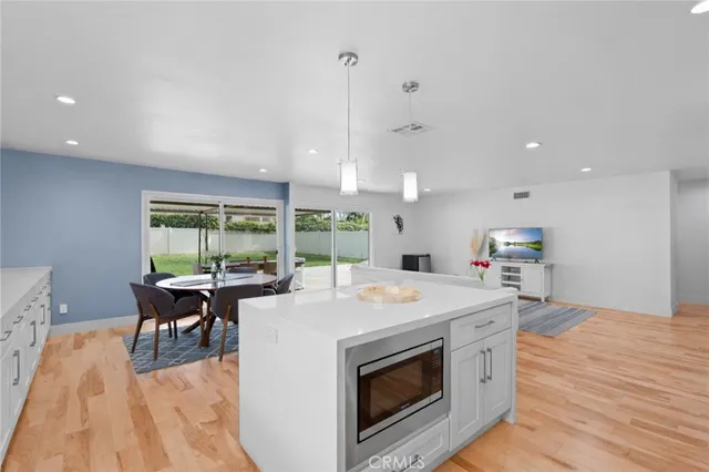 $5,000 | 914 Kirkwood Avenue, Pasadena, CA 91103