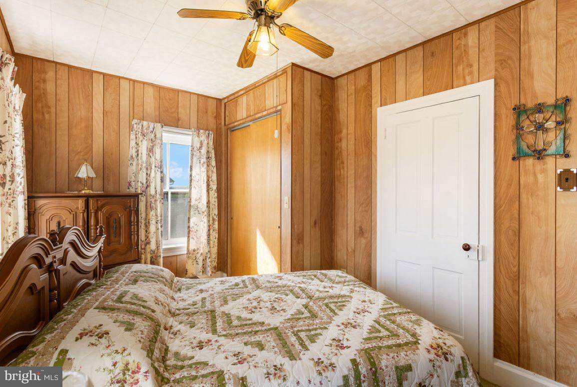 723 Edgegrove Road Hanover, PA 17331 - Photo 16 of 30 Gallery Image 16