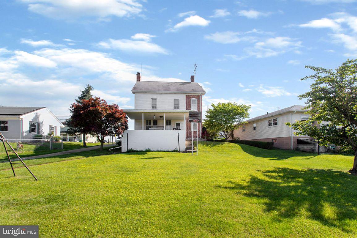 723 Edgegrove Road Hanover, PA 17331 - Photo 27 of 30 Gallery Image 27
