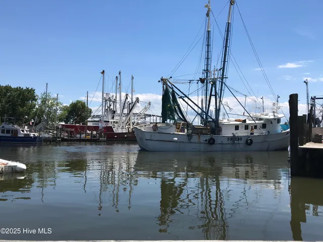 $26,500 | 516 Water Street, Unit C4, Oriental, NC 28571