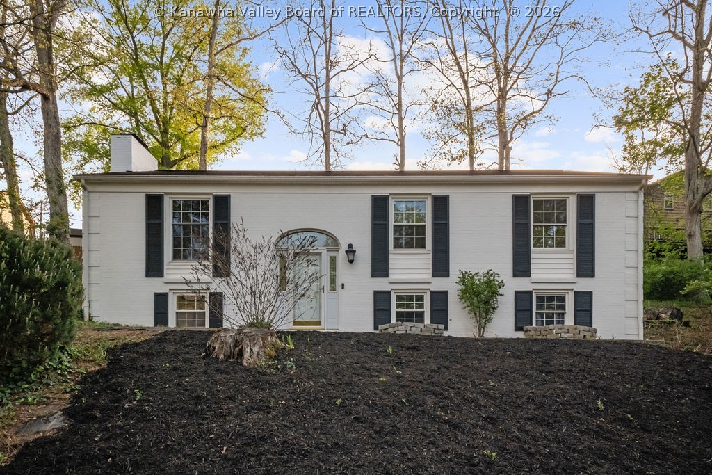 1384 Nottingham Road Charleston, WV 25314 - Photo 6 of 45 Gallery Image 6